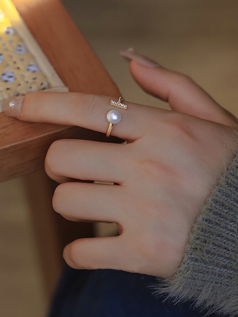 Golden Whisper Natural Pearl Ring - Image 4