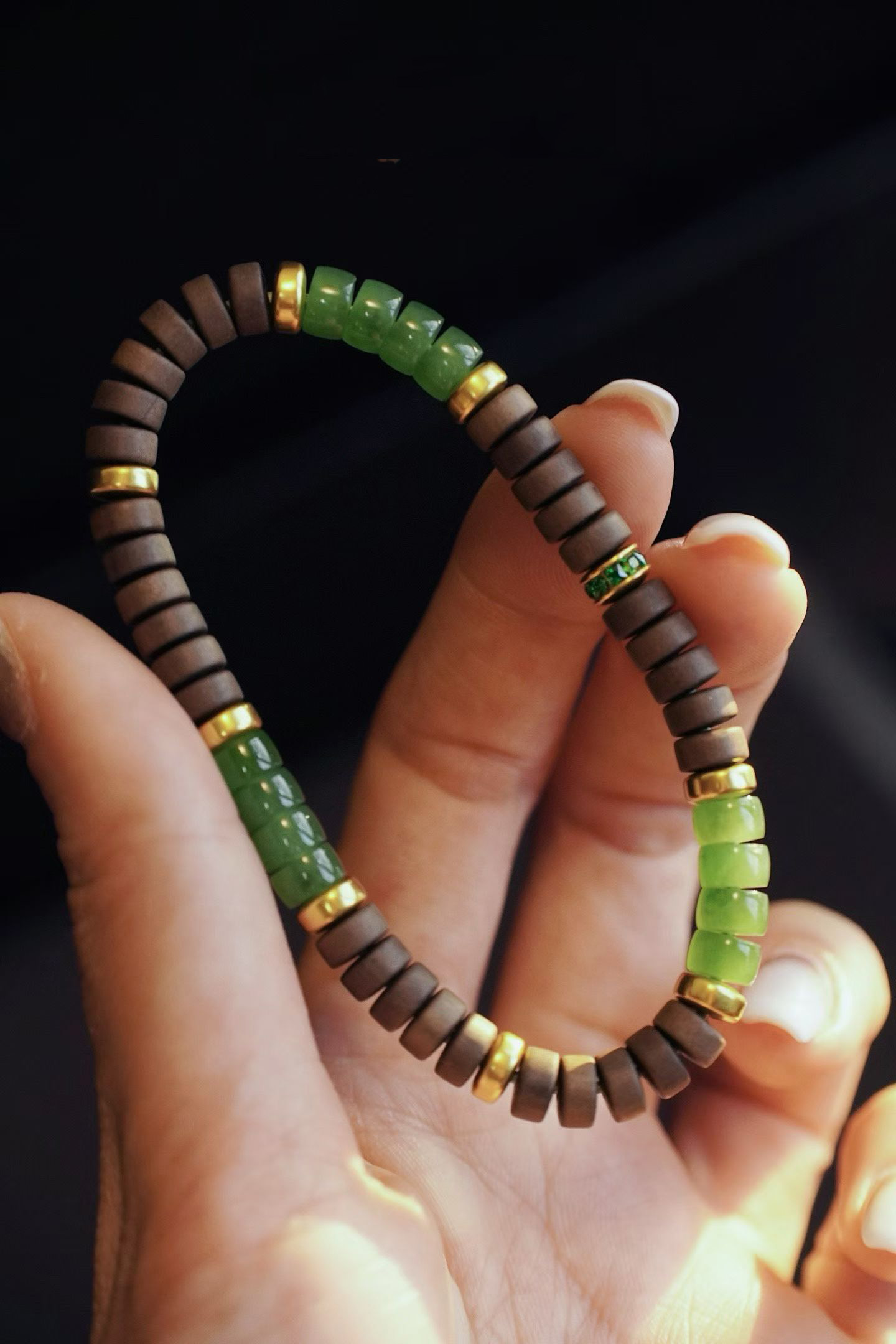 Hetian Jade and Laoshan Sandalwood Bracelet with 999 Gold Accents - Image 9